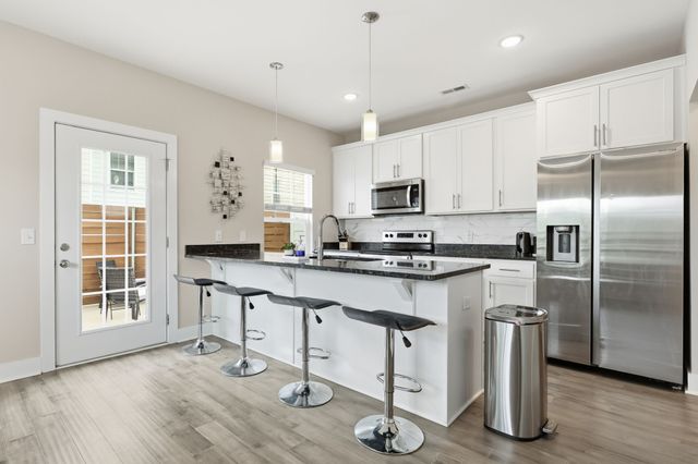 2415 Sayerville Ave, Old Hickory, TN 37138