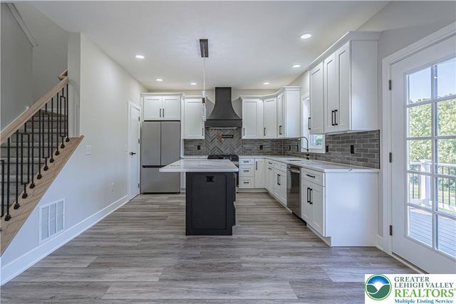 158 Jeffrey Lane, Allen Twp, PA 18067