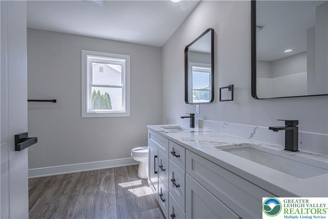 158 Jeffrey Lane, Allen Twp, PA 18067