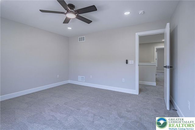 158 Jeffrey Lane, Allen Twp, PA 18067