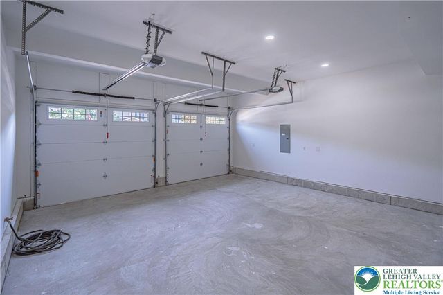 158 Jeffrey Lane, Allen Twp, PA 18067