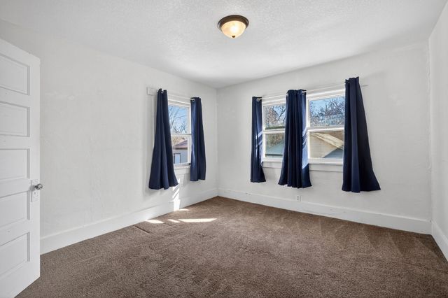 2021 22nd Street, Des Moines, IA 50310