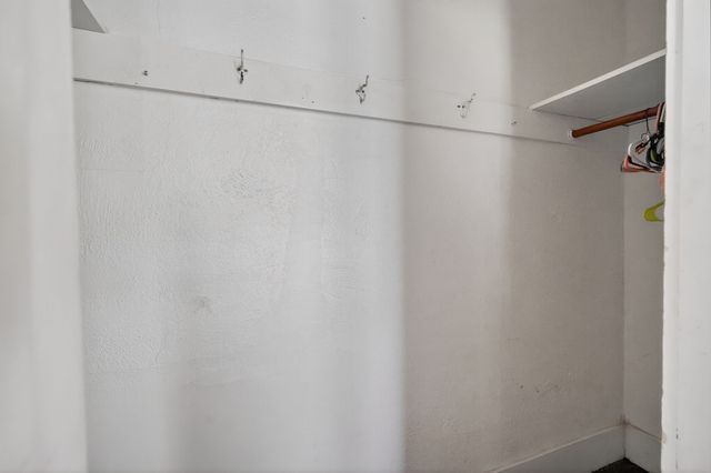 2021 22nd Street, Des Moines, IA 50310