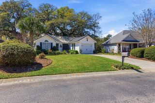 43 Daniel Morrall Ln., Georgetown, SC 29440