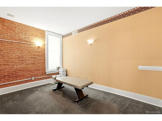 2439 Broadway St, Boulder, CO 80304