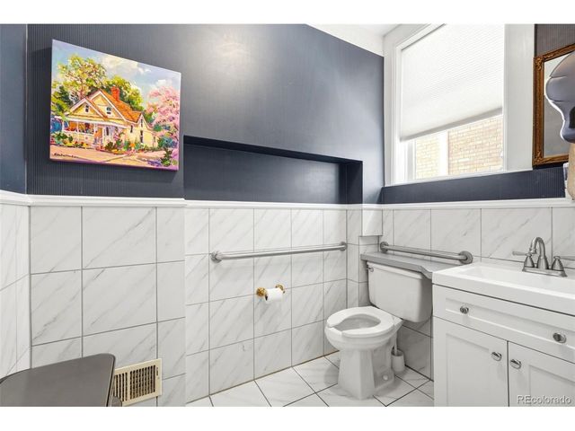 2439 Broadway St, Boulder, CO 80304