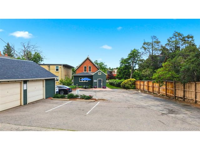 2439 Broadway St, Boulder, CO 80304
