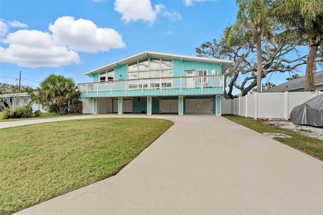 208 BATES AVENUE, Indian Rocks Beach, FL 33785