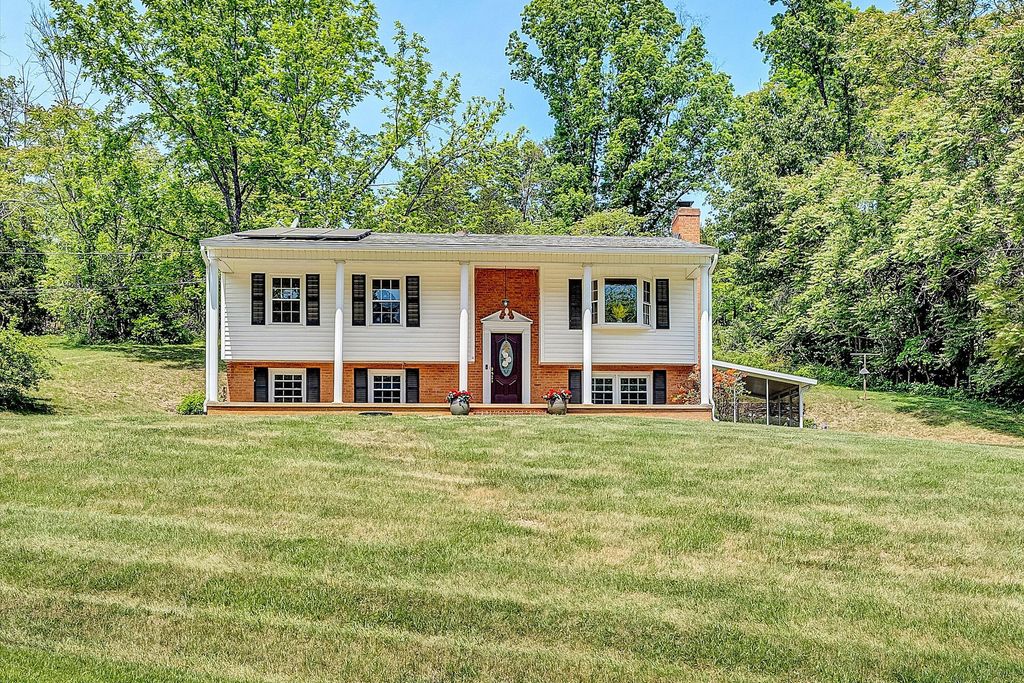 133 Kelsey WAY, Fincastle, VA 24090