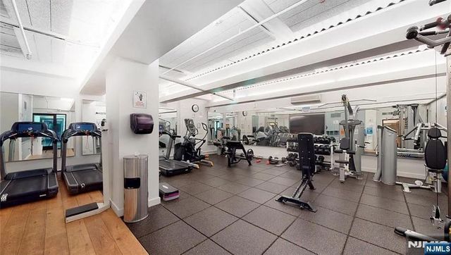 250 Gorge Road 29L, Cliffside Park, NJ 07010
