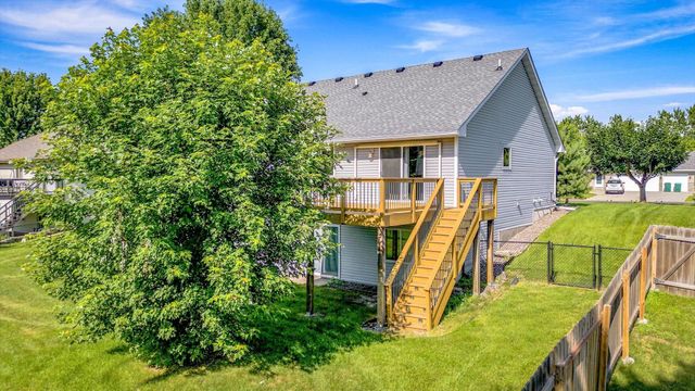 25706 18th Street W, Zimmerman, MN 55398