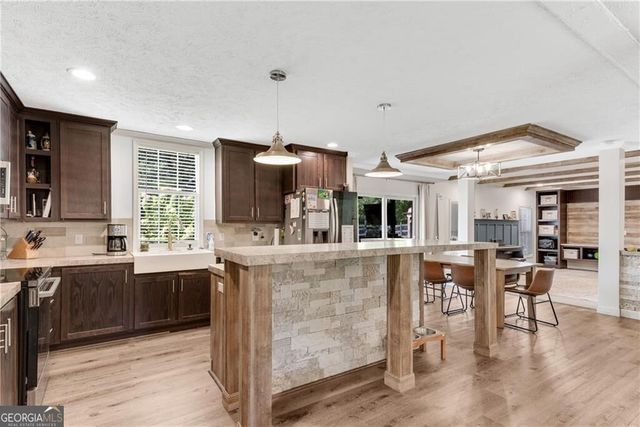4353 Flatbottom Road, Ball Ground, GA 30107