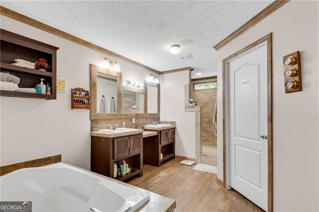 4353 Flatbottom Road, Ball Ground, GA 30107