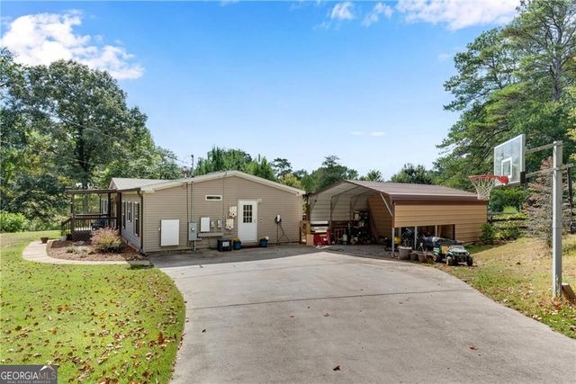 4353 Flatbottom Road, Ball Ground, GA 30107