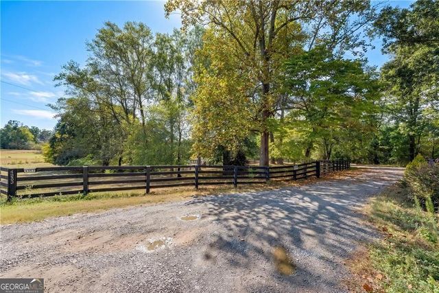 4353 Flatbottom Road, Ball Ground, GA 30107