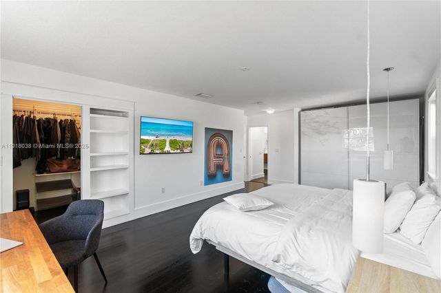 9777 SW 161st Pl, Miami, FL 33196