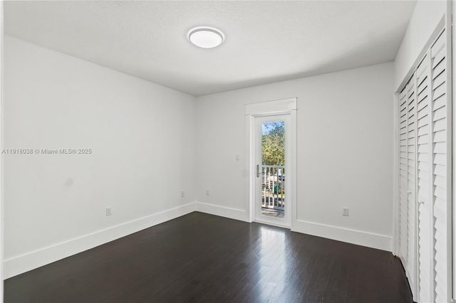 9777 SW 161st Pl, Miami, FL 33196