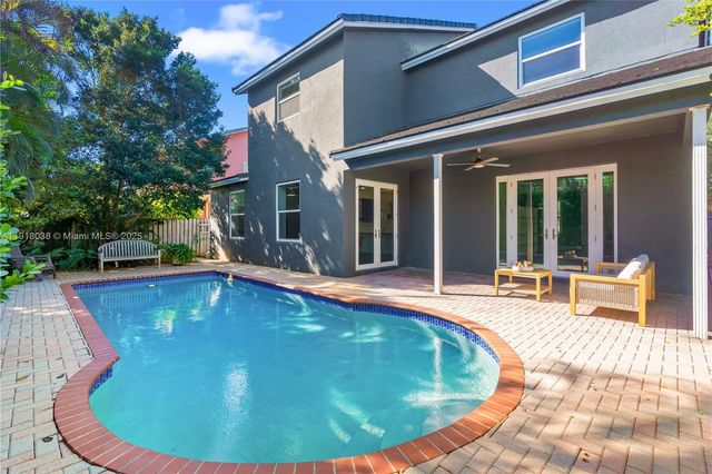 9777 SW 161st Pl, Miami, FL 33196