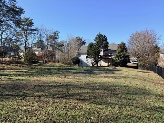 59 Indian Hills Drive, Rydal, GA 30171