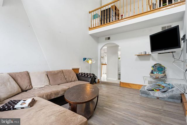 2028 CHATHAM DR, Bensalem, PA 19020