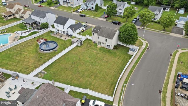 2028 CHATHAM DR, Bensalem, PA 19020
