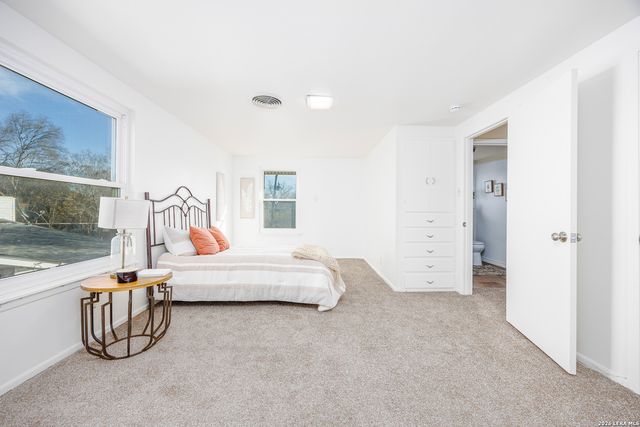 4310 Judivan, San Antonio, TX 78218