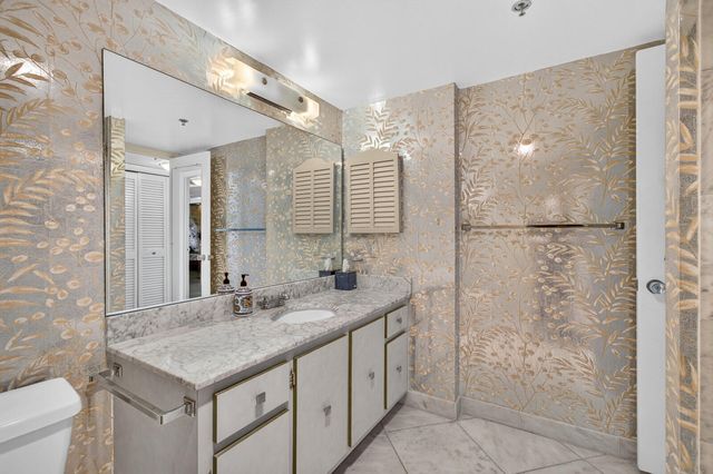 4750 S Ocean Boulevard 907, Highland Beach, FL 33487