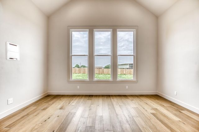 5501 Larkspur Lane, Chappell Hill, TX 77426