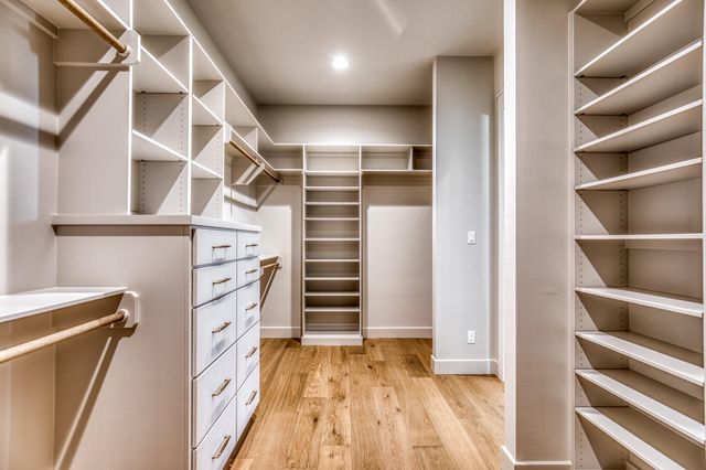 5501 Larkspur Lane, Chappell Hill, TX 77426