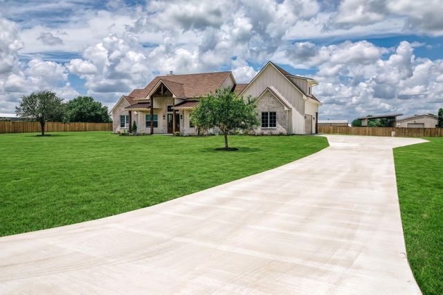5501 Larkspur Lane, Chappell Hill, TX 77426