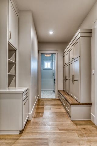 5501 Larkspur Lane, Chappell Hill, TX 77426