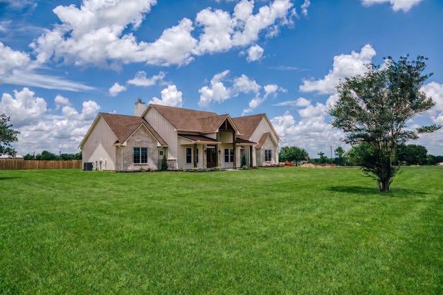 5501 Larkspur Lane, Chappell Hill, TX 77426