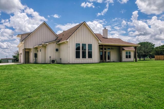 5501 Larkspur Lane, Chappell Hill, TX 77426