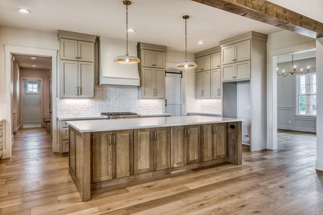5501 Larkspur Lane, Chappell Hill, TX 77426