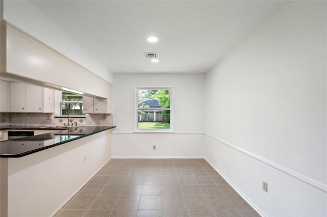 6007 Claridge Drive, Houston, TX 77096