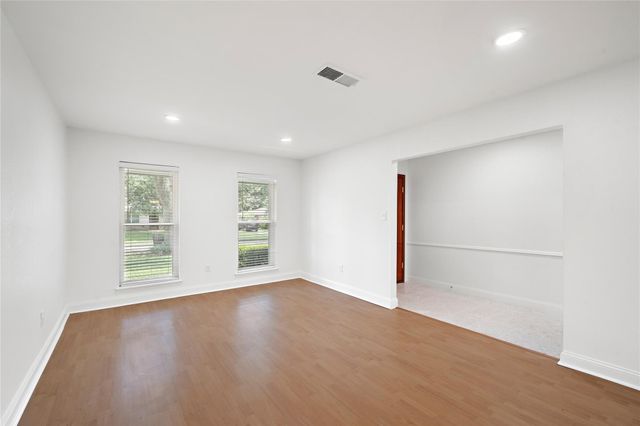 6007 Claridge Drive, Houston, TX 77096