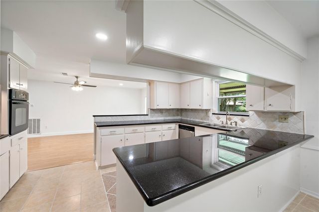 6007 Claridge Drive, Houston, TX 77096