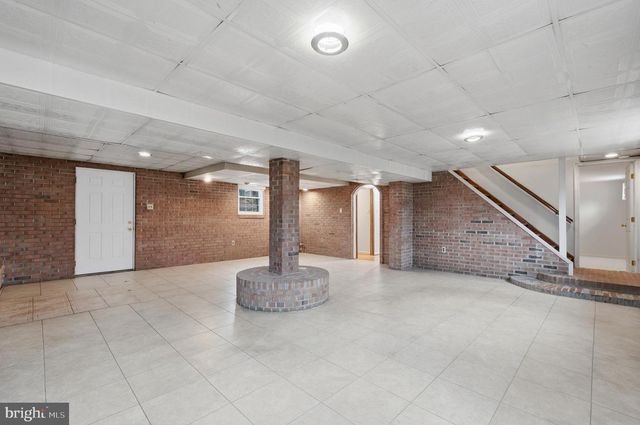 5253 BRISCOE FARM RD, Waldorf, MD 20601