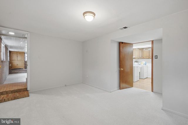 5253 BRISCOE FARM RD, Waldorf, MD 20601