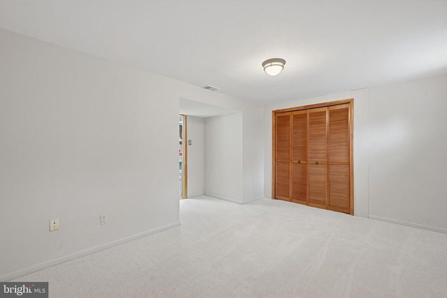 5253 BRISCOE FARM RD, Waldorf, MD 20601