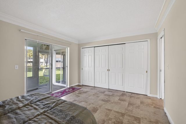 19 Hastings B, West Palm Beach, FL 33417