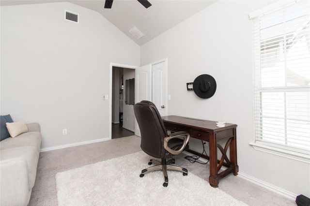 116 Salt Fork DR, Liberty Hill, TX 78642