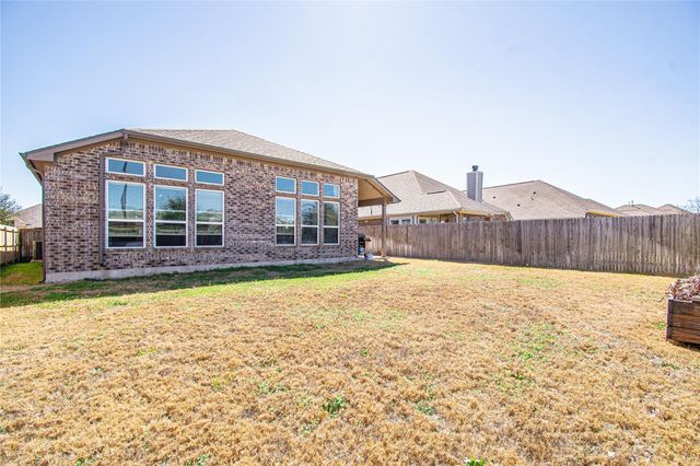 116 Salt Fork DR, Liberty Hill, TX 78642