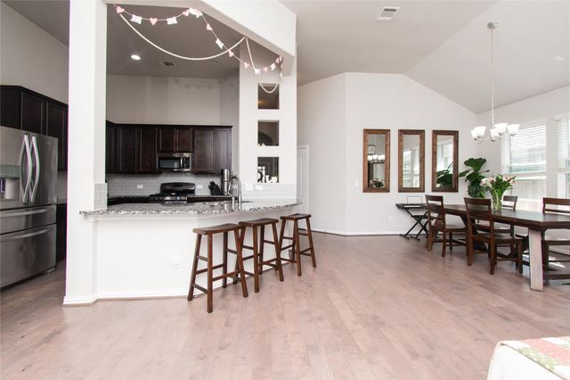 116 Salt Fork DR, Liberty Hill, TX 78642