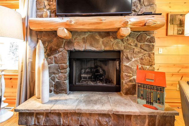 3561 Kingfisher Cove Drive 1, Saugatuck, MI 49453