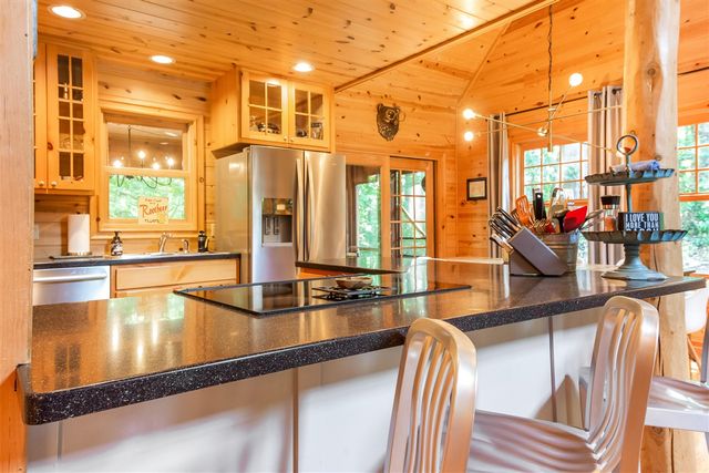 3561 Kingfisher Cove Drive 1, Saugatuck, MI 49453