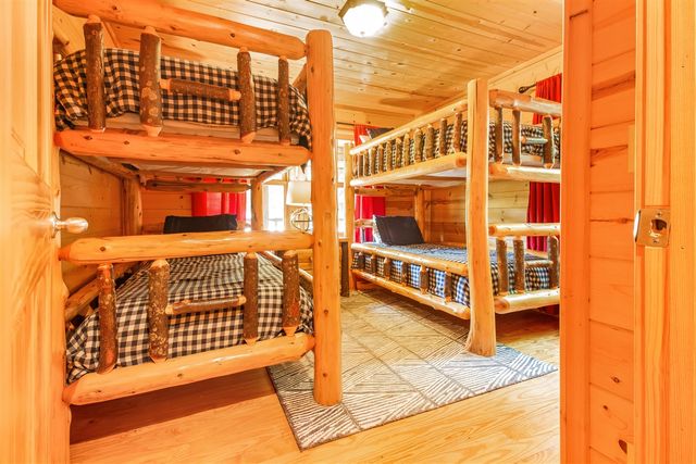 3561 Kingfisher Cove Drive 1, Saugatuck, MI 49453