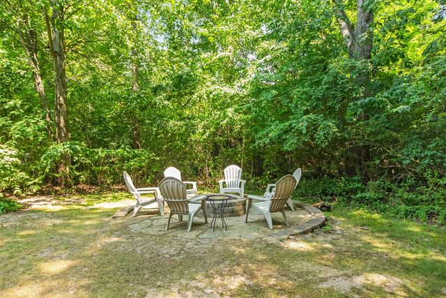 3561 Kingfisher Cove Drive 1, Saugatuck, MI 49453