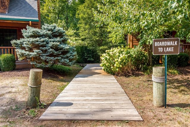 3561 Kingfisher Cove Drive 1, Saugatuck, MI 49453
