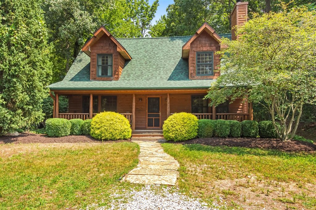 3561 Kingfisher Cove Drive 1, Saugatuck, MI 49453
